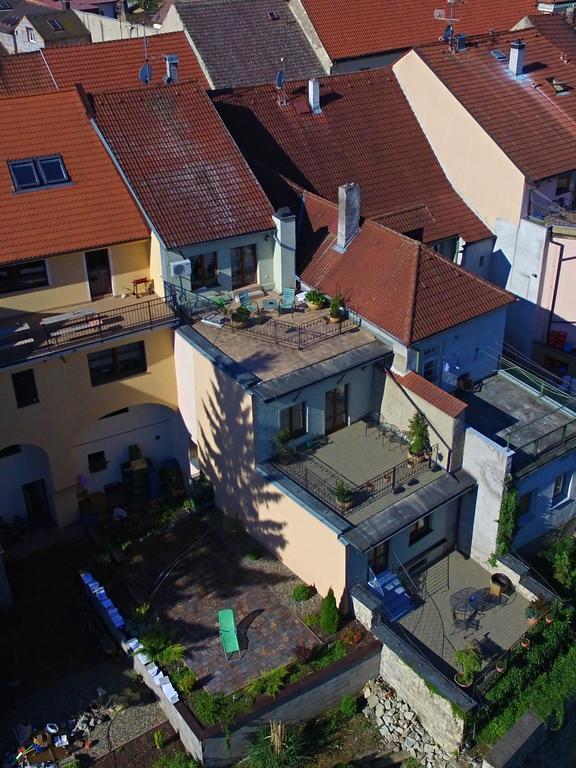 Penzion Na Hradbach Лоуни Екстериор снимка